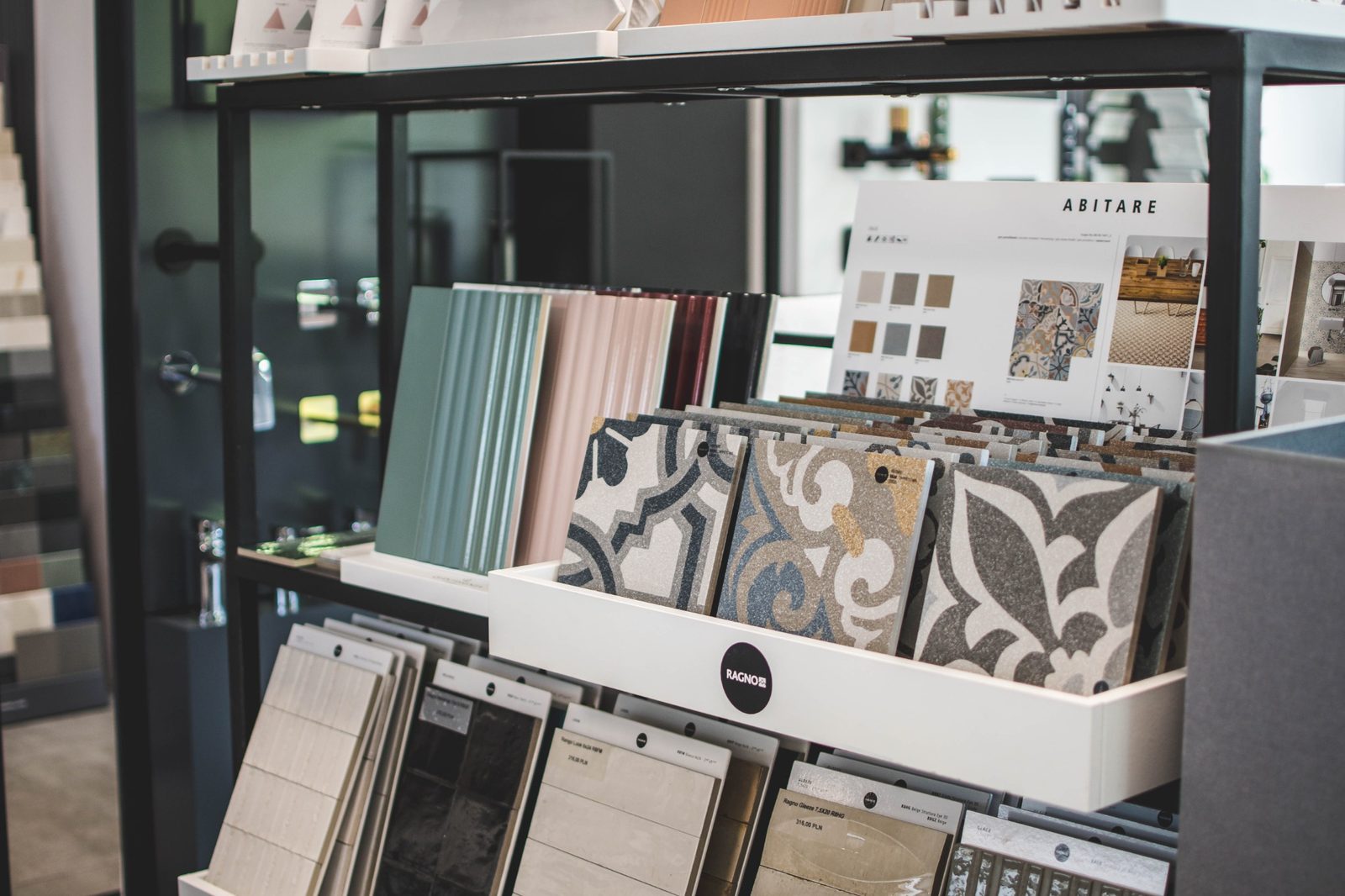 Showroom wyposażenia wnętrz DES Concept