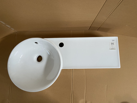 Petit Umywalka podwieszana okrąg z blatem z prawej 77x36 cm z otworem na baterię z wadą1