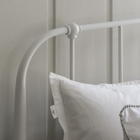 Loughton 5' Bedstead Ivory 1575x2090x1120mm