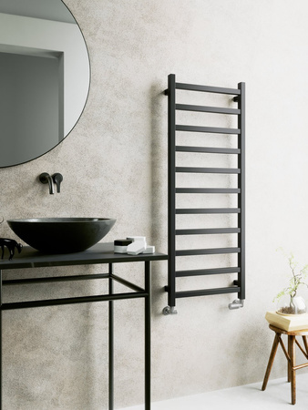 Grzejnik łazienkowy Lungo Black 960