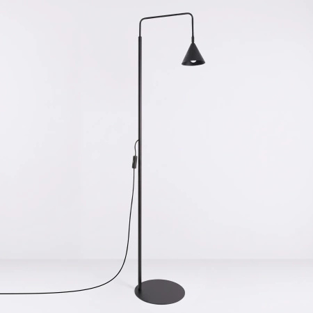 Lampa podłogowa NOX czarna