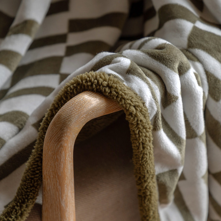 Lohko Sherpa Throw Olive 1520x1770mm