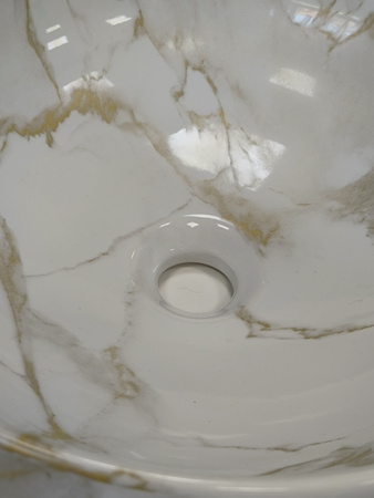 Vitruvit River ceramiczna umywalka nablatowa owalna 40,5 x 36,5 cm Calacatta Oro Marble (wyprzedaż ekspozycyjna)