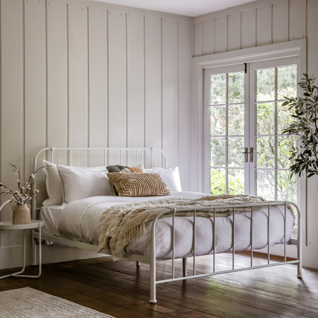 Loughton 5' Bedstead Ivory 1575x2090x1120mm