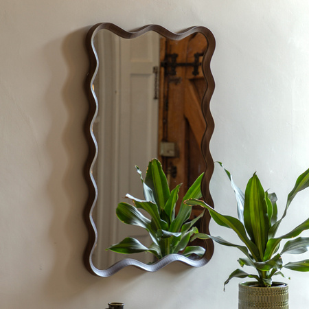 Lustro Wiggle – orzechowe, 60 × 3 × 90 cm