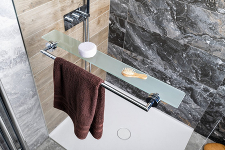 X-ROUND półka z wieszakiem na ręczniki do kabin ARCHITEX, chrom