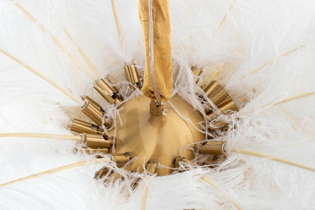 MOOSEE lampa wisząca TIFFANY 135 biała    mosiądz / naturalne pióra