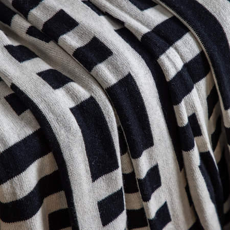 Merton Knitted Tassel Throw Black 1300 x 1700 mm