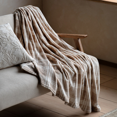 Checkmate Rolled Fleece Almond 1400x1800mm