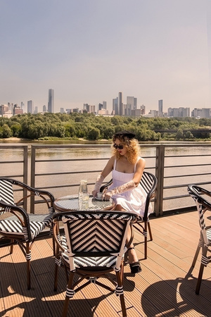 Krzesło ogrodowe CAFE AZURE biały /       czarny