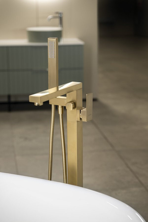 CUBEMIX bateria wannowa wolnostojąca, złoty szczotkowany