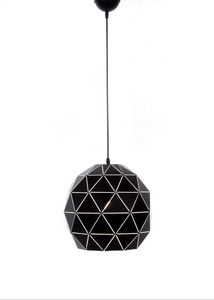 LAMPA WISZĄCA CZARNA BOKKA
