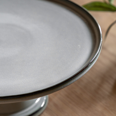 Reactive Glaze Cake Stand