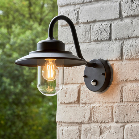 Thornton Wall Light Matt Black