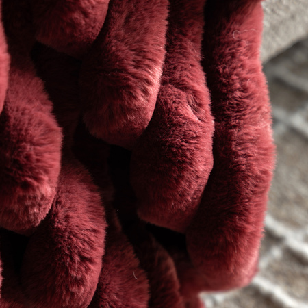Ribbed Faux Fur Throw Mulberry 1300x1700mm
