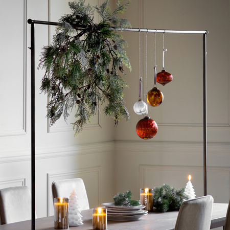 Brogdale Hanging Bar Black 1525x50x1170mm