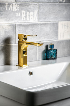 SPY bateria umywalkowa, złoto