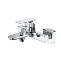 Bateria wannowa ścienna z przełącznikiem natrysku, chrom