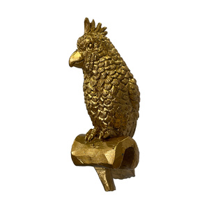 Złoty wieszak na doniczkę Levi Parrot (2 szt.)