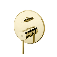FLUSSO BATERIA NATRYSKOWO WANNOWA PODTYNKOWA