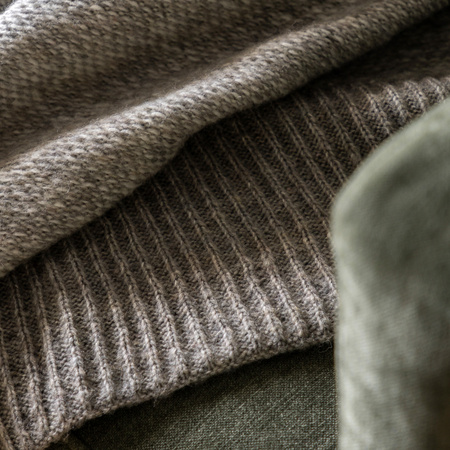 Knitted Parting Throw Grey 1300x1700mm