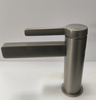 Bateria umywalkowa Axis Inox 74510743 z wadą