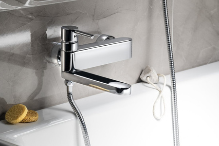 RHAPSODY bateria wannowa ścienna z obrotową wylewką, chrom