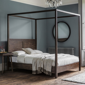 Łóżko Boho Retreat z baldachimem 6'