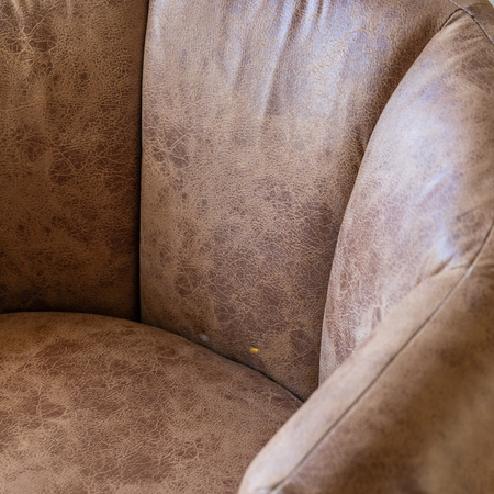 Atella Tub Chair Antique Tan Leather 780x810x740mm