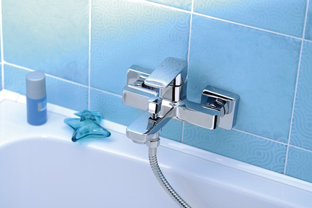 FACTOR bateria wannowa ścienna, chrom