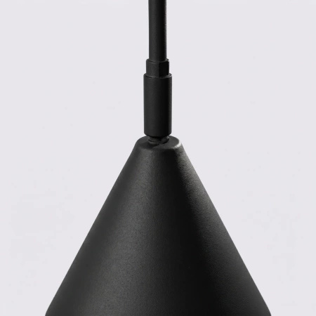 Lampa podłogowa NOX czarna