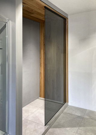 ARCHITEX zestaw do mocowania szkła podłoga-ściana-sufit z listwą spadkową, 1615x2600mm, prawy, czarny mat