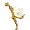 Lampa podłogowa WOMAN 180 cm –  złota figura kobiety z białymi kloszami