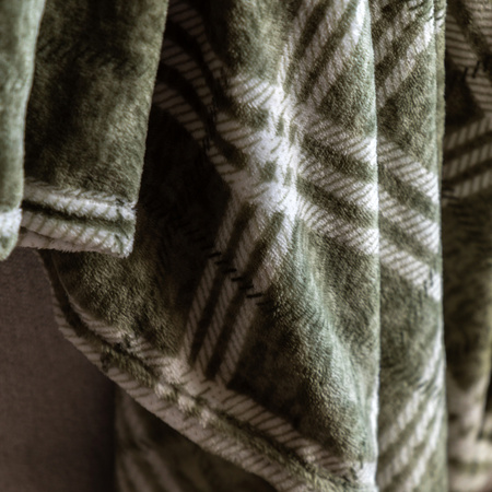 Checkmate Rolled Fleece Olive 1400x1800mm