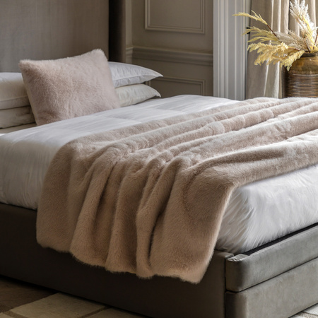 Maple Faux Fur Throw Oatmeal 1300x1500mm