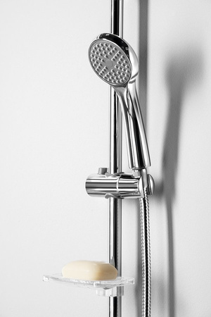 Zestaw prysznicowy z mydelniczką, uchwyt przesuwny 645mm, wąż 1500mm, chrom