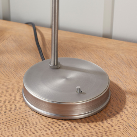 Hansen 1 Table Light Brushed Silver