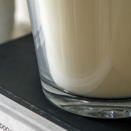 Aroma English Pear & Freesia Glass Candle Large