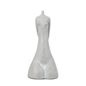 Mała rzeźba Carla, szara, 150 x 110 x 320 mm