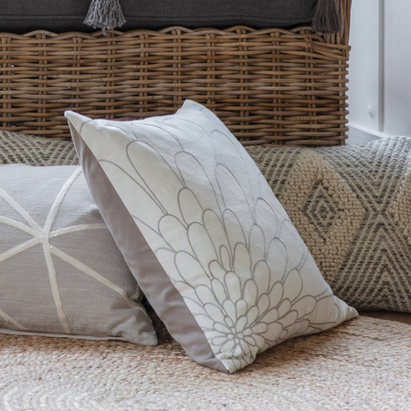 Vitoria Cushion Natural 500x500mm