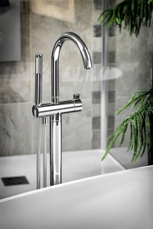 Bateria wannowa wolnostojąca, chrom