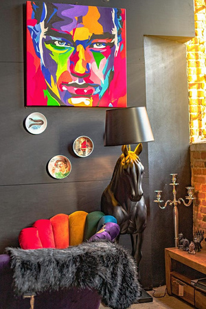 MOOSEE lampa podłogowa KOŃ HORSE STAND    M czarna - włókno szklane