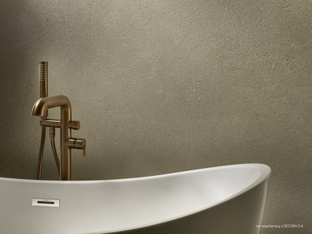 Bateria wannowa wolnostojąca z zestawem prysznicowym