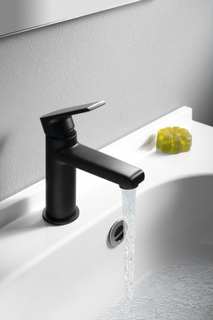 KAI bateria umywalkowa, czarny mat