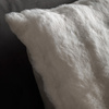 Poduszka dekoracyjna Marshmallow – wypełnienie poliestrowe, kremowa, 55 × 55 cm