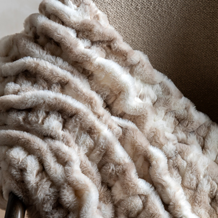 Deco Luxe Ruched Faux Fur Throw 1300x1700mm