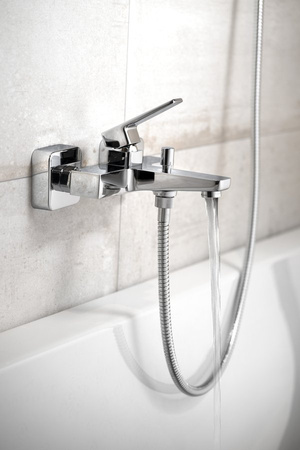 TURSI bateria wannowa ścienna, chrom