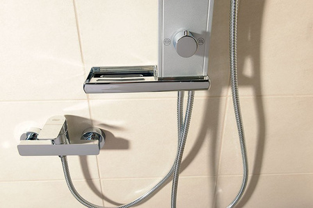 ROME zestaw prysznicowy z podłączeniem do baterii, wysokość 822cm, chrom