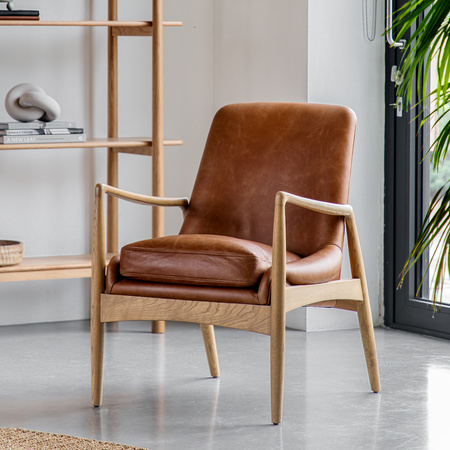Fotel Carrera z brązowej skóry 685 x 720 x 820 mm