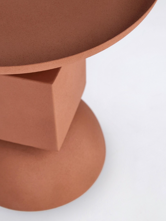 BIZZOTTO Stolik kawowy ALKA 40,5 cm – terracotta, stal malowana, nowoczesny design